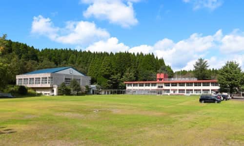 たからべ森の学校